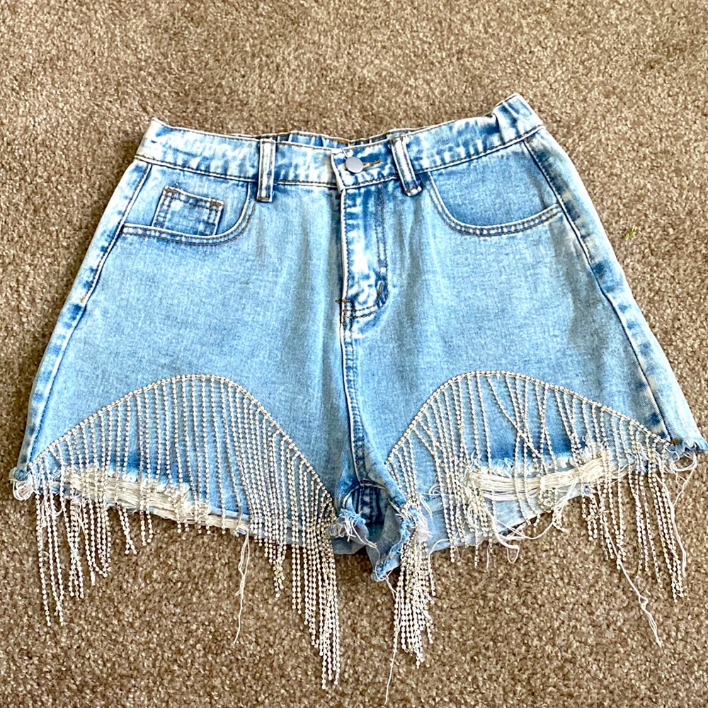 BNWT Savanna Jane ✨BLING✨ Jean Shorts, size M